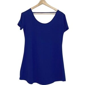 Tee Shirt Tunic w|Keyhole Back Opening Accent